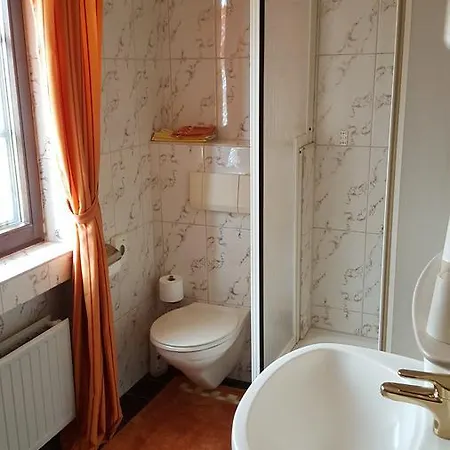Zum Doppeldecker Hotell 3*